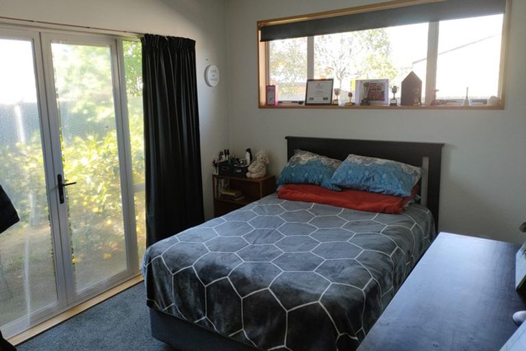 Photo of property in 2/38 Fenchurch Street, Redwood, Christchurch, 8051