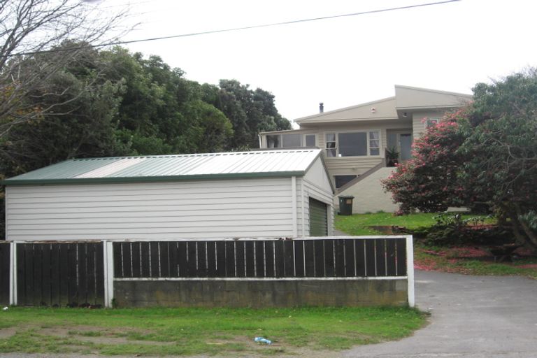 Photo of property in 13 Kowhai Grove, Raumati Beach, Paraparaumu, 5032