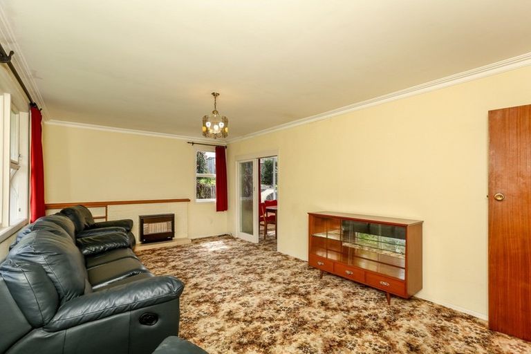 Photo of property in 2 Taunton Place, Lynmouth, New Plymouth, 4310