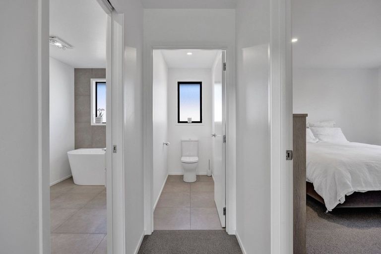 Photo of property in 27 Horoatua Street, Bell Block, New Plymouth, 4312