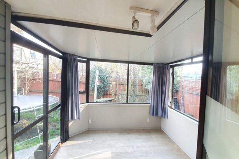 Photo of property in 105a Sullivan Avenue, Woolston, Christchurch, 8023