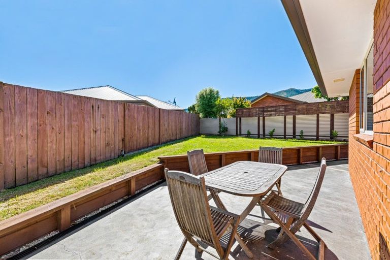 Photo of property in 23 Admiralty Place, Waikawa, Picton, 7220