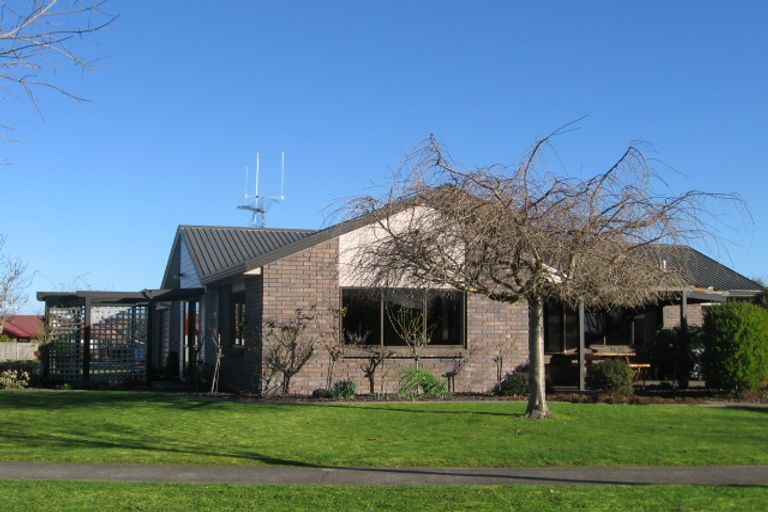 Photo of property in 16 Halcione Close, Flagstaff, Hamilton, 3210