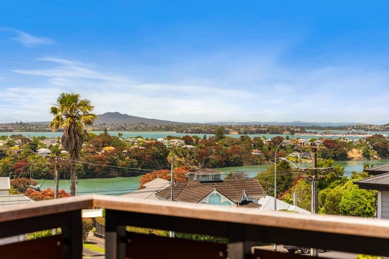 Photo of property in 38 Hinemoa Street, Birkenhead, Auckland, 0626