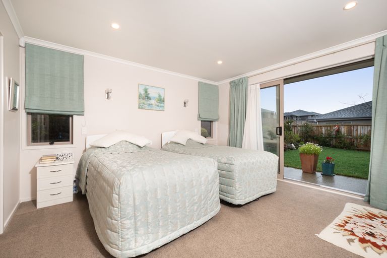 Photo of property in 18 Josh Road, Huapai, Kumeu, 0810