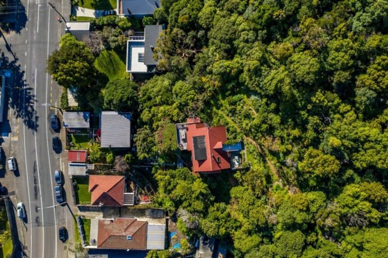 Photo of property in 277 Muritai Road, Eastbourne, Lower Hutt, 5013
