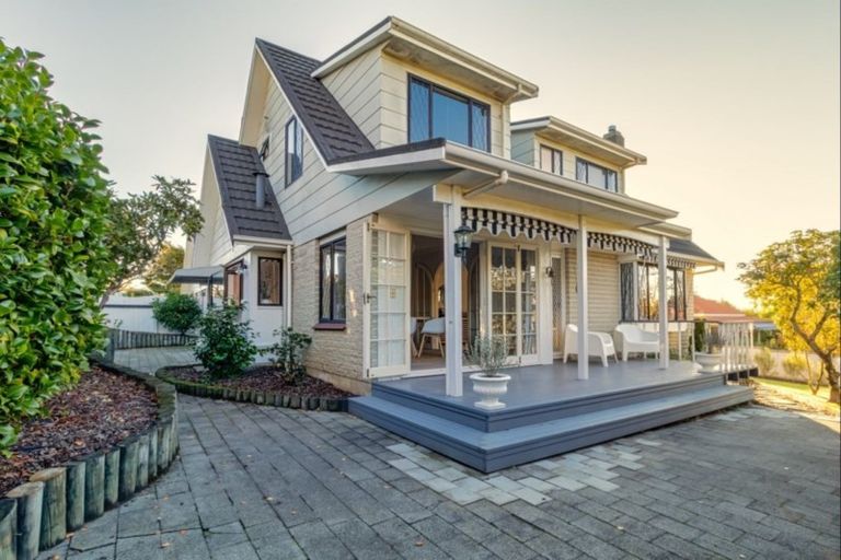 Photo of property in 1/18 Chambers Street, Havelock North, 4130