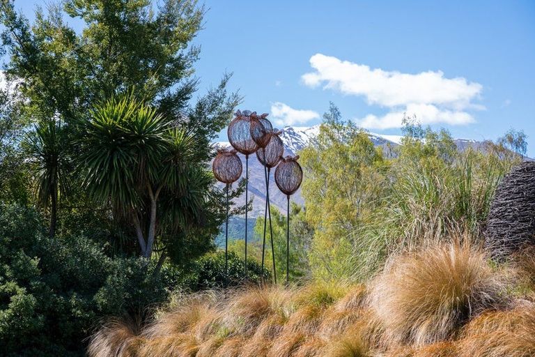 Photo of property in 48 Rutherford Road, Lake Hayes, Queenstown, 9371