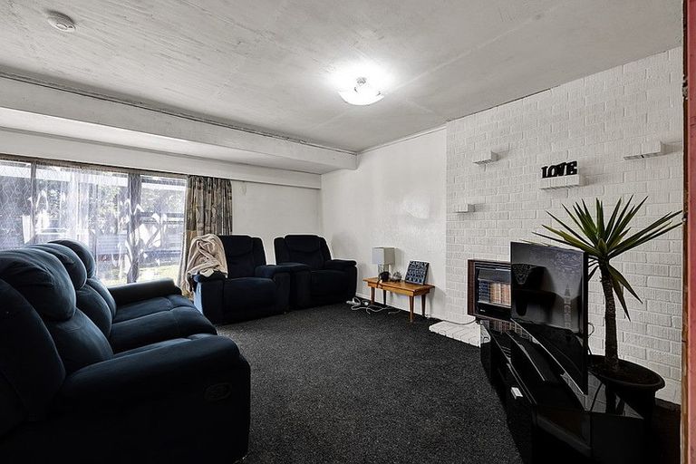 Photo of property in 60 Kapuni Street, Manaia, 4612