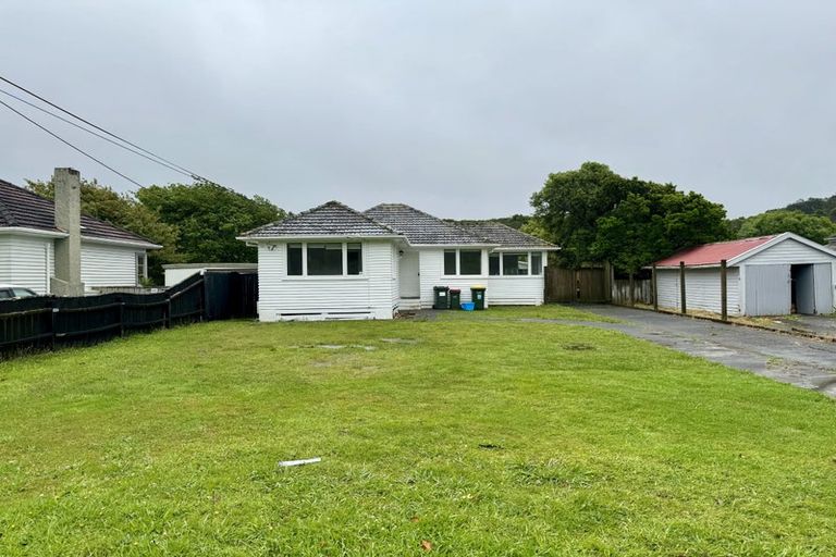 Photo of property in 45 Wellington Road, Wainuiomata, Lower Hutt, 5014