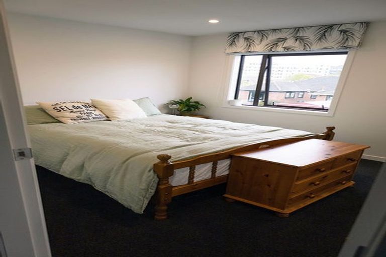 Photo of property in 21 Ron Deal Way, Epuni, Lower Hutt, 5011