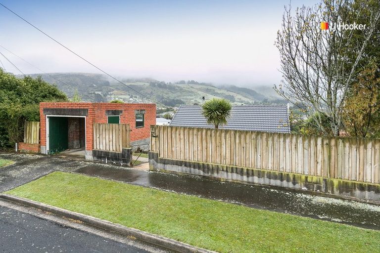 Photo of property in 21 Forresbank Avenue, Wakari, Dunedin, 9010