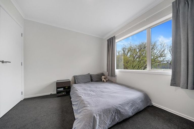 Photo of property in 7 Grovedale Square, Wainuiomata, Lower Hutt, 5014