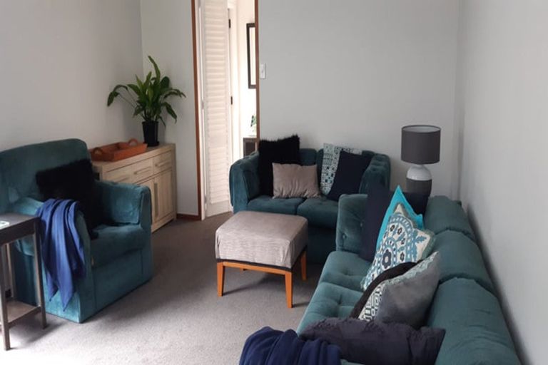 Photo of property in 11 Sunburst Lane, Torbay, Auckland, 0630