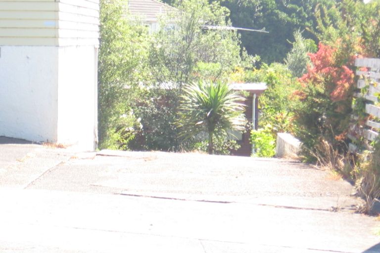 Photo of property in 1/191 Mokoia Road, Birkenhead, Auckland, 0626