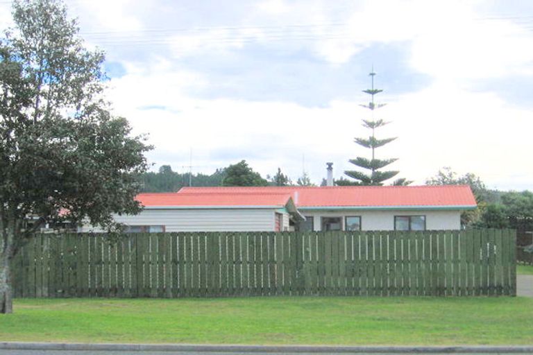 Photo of property in 317 Port Road, Whangamata, 3620