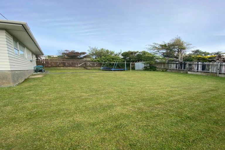 Photo of property in 6 Pope Street, Camborne, Porirua, 5026