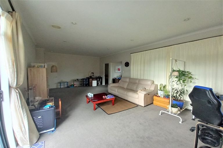 Photo of property in 25 Northwood Avenue, Albany, Auckland, 0632