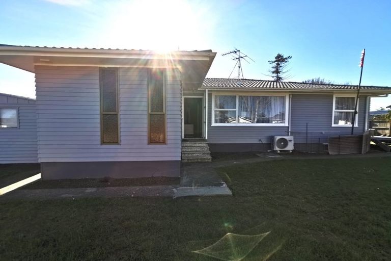 Photo of property in 29 Jupiter Street, Rosehill, Papakura, 2113