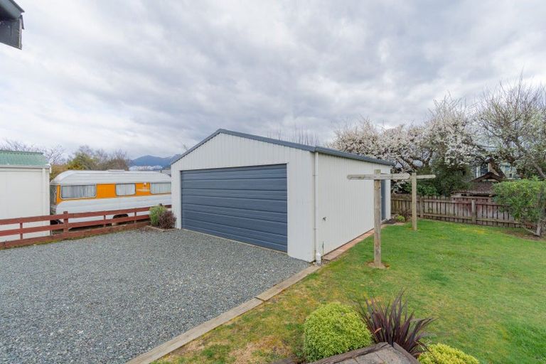 Photo of property in 213 Milford Road, Te Anau, 9600