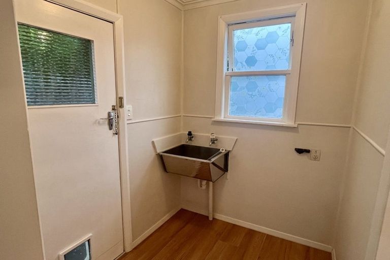 Photo of property in 117 Victoria Avenue, Hokowhitu, Palmerston North, 4410