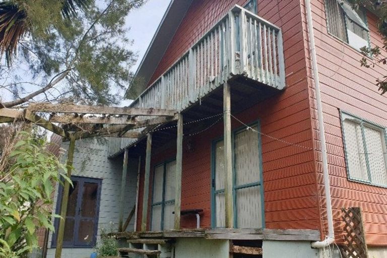 Photo of property in 21 Phoenix Place, Papatoetoe, Auckland, 2025