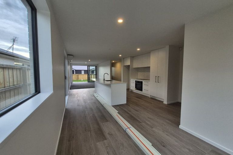 Photo of property in 8a Korimako Crescent, Rolleston, 7678
