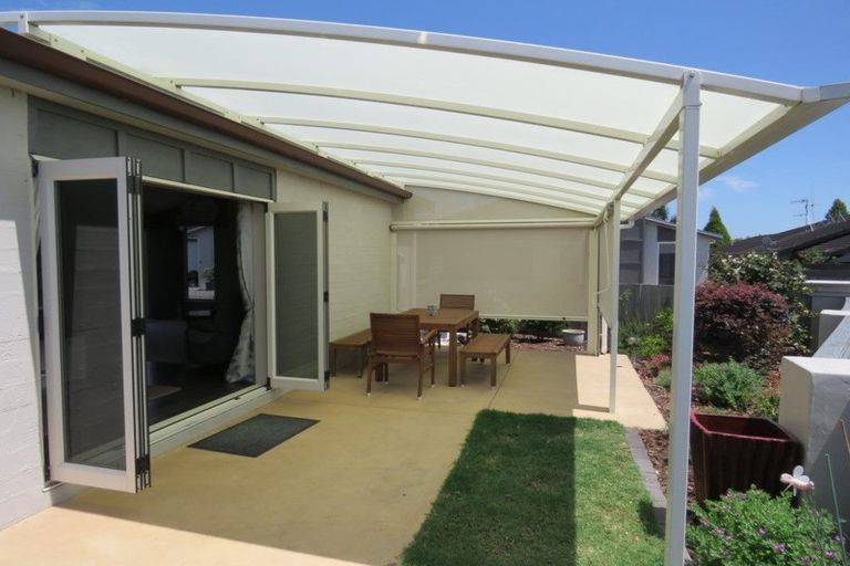 Photo of property in 1/18 The Glade, Papamoa Beach, Papamoa, 3118