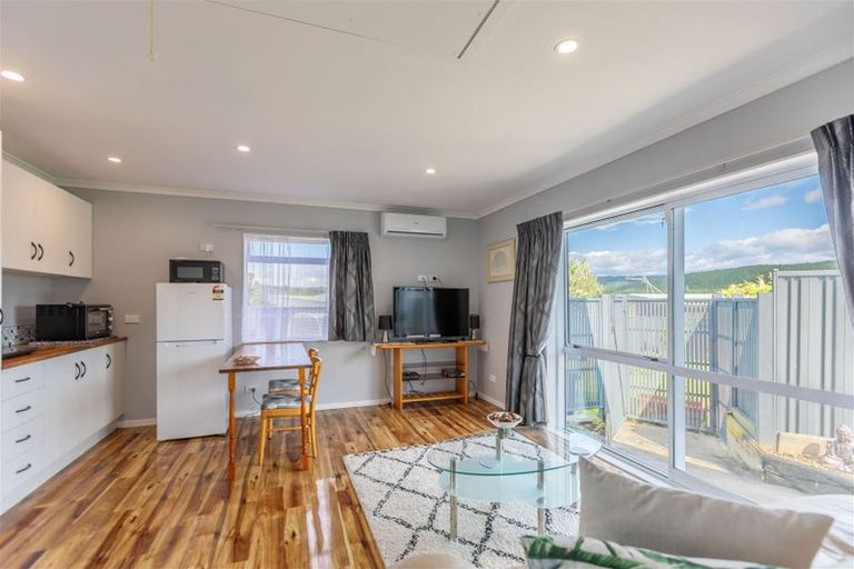 Photo of property in 134 North Shore Road, Eskdale, Napier, 4182