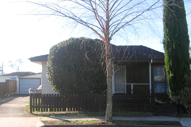 Photo of property in 20 Purcell Place, Melville, Hamilton, 3206