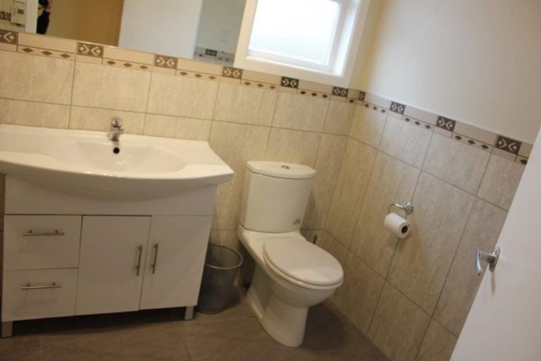 Photo of property in 1/37 Nile Road, Milford, Auckland, 0620