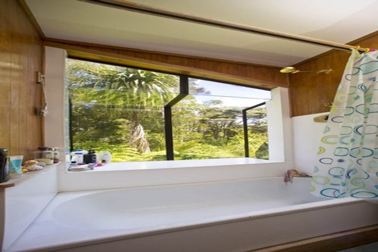 Photo of property in 102 Taylor Road, Waimauku, 0882