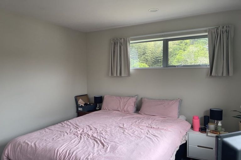 Photo of property in 38a Archers Road, Glenfield, Auckland, 0629