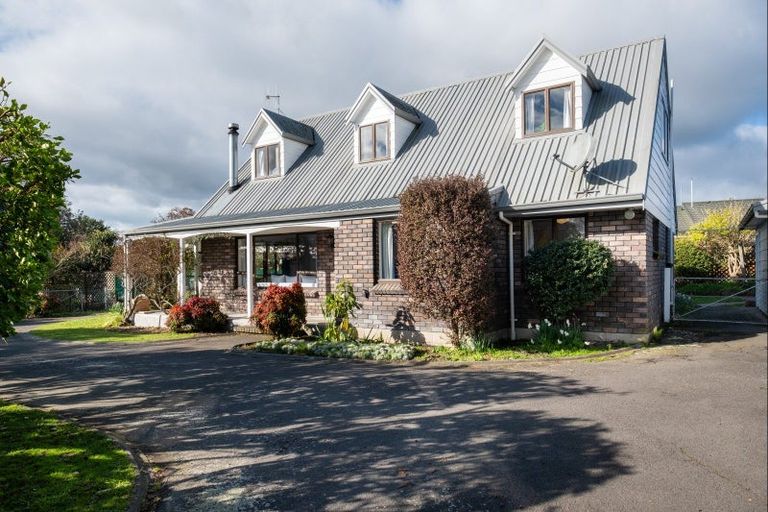 Photo of property in 6a Brookvale Road, Havelock North, 4130