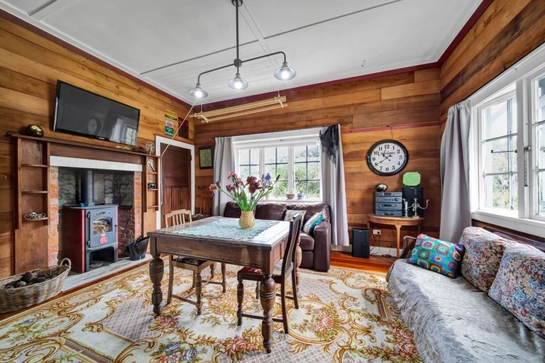 Photo of property in 21 Egmont Street, Patea, 4520