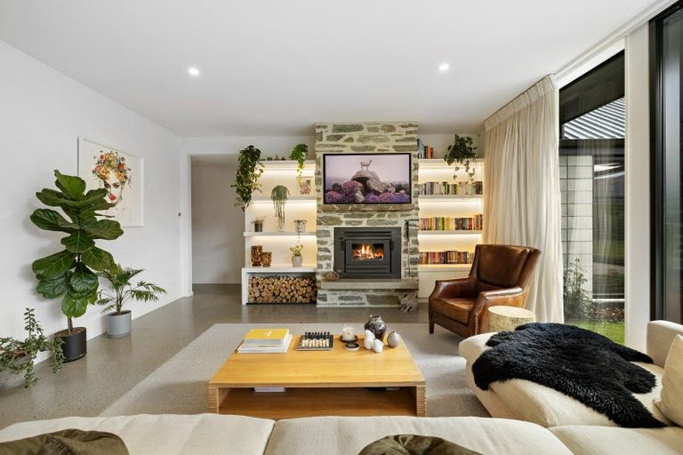 Photo of property in 7 Eastwood Lane, Lower Shotover, Queenstown, 9371