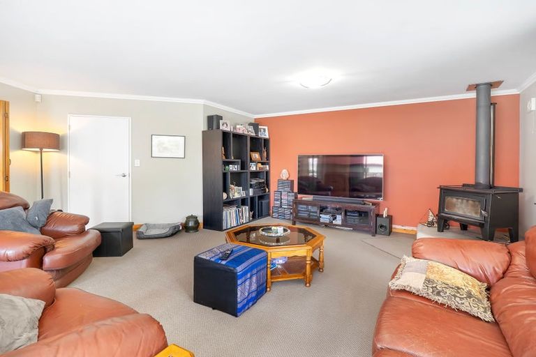 Photo of property in 29 La Lena Grove, Fitzherbert, Palmerston North, 4410