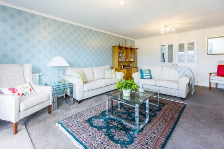 Photo of property in 57 Riverstone Drive, Riverstone Terraces, Upper Hutt, 5018