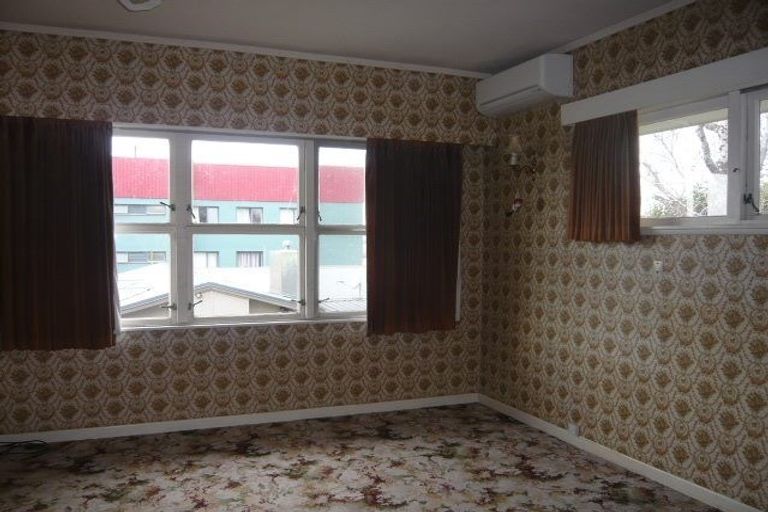 Photo of property in 143 Clarence Street, Hamilton Lake, Hamilton, 3204