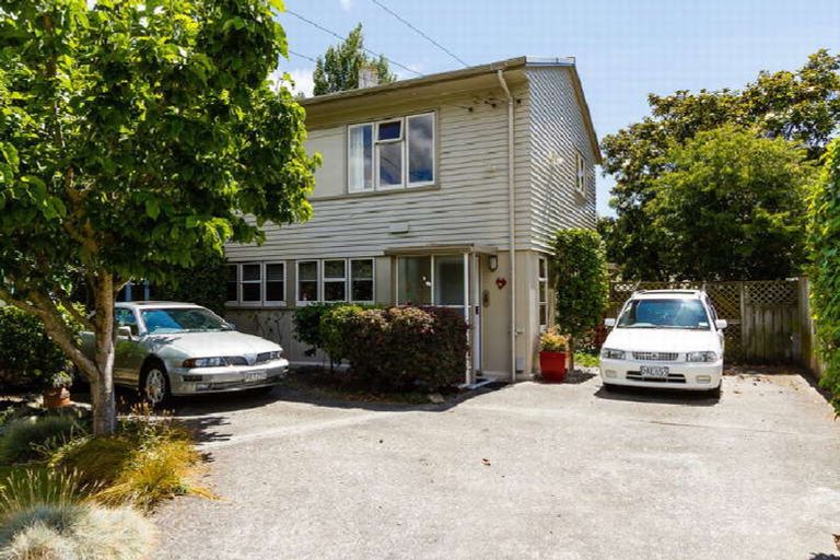 Photo of property in 2/15 Eldon Grove, Taita, Lower Hutt, 5019