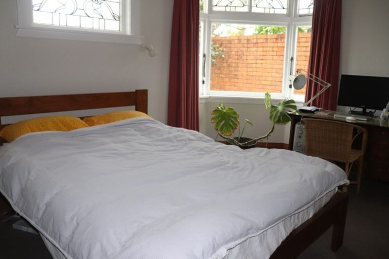 Photo of property in 19 Donald Street, Karori, Wellington, 6012