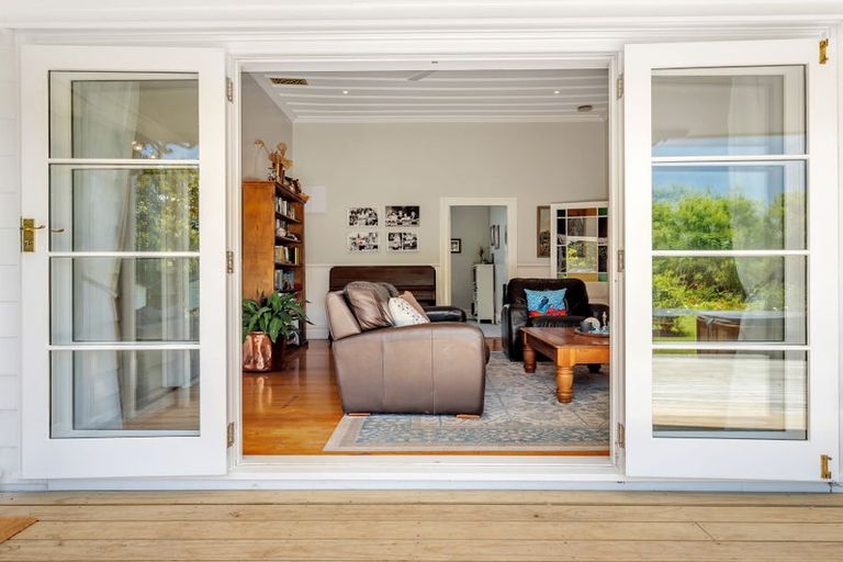 Photo of property in 14 Kaipara Hills Road, Glorit, Warkworth, 0984