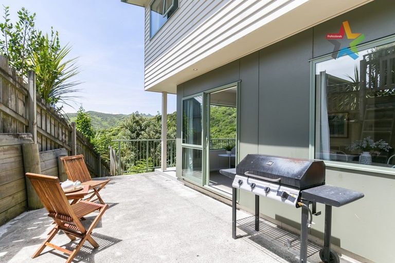 Photo of property in 111 Allington Road, Karori, Wellington, 6012