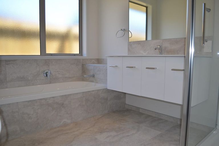 Photo of property in 8 Blanche Road, Papamoa Beach, Papamoa, 3118