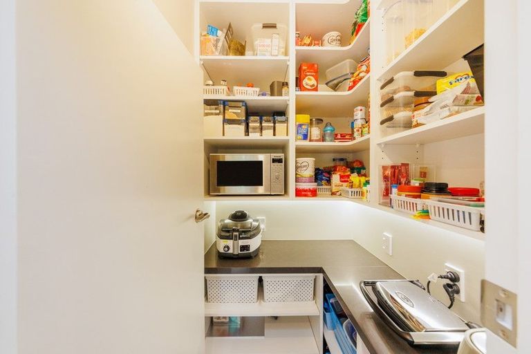 Photo of property in 14 Kensington Mews, Hokowhitu, Palmerston North, 4410