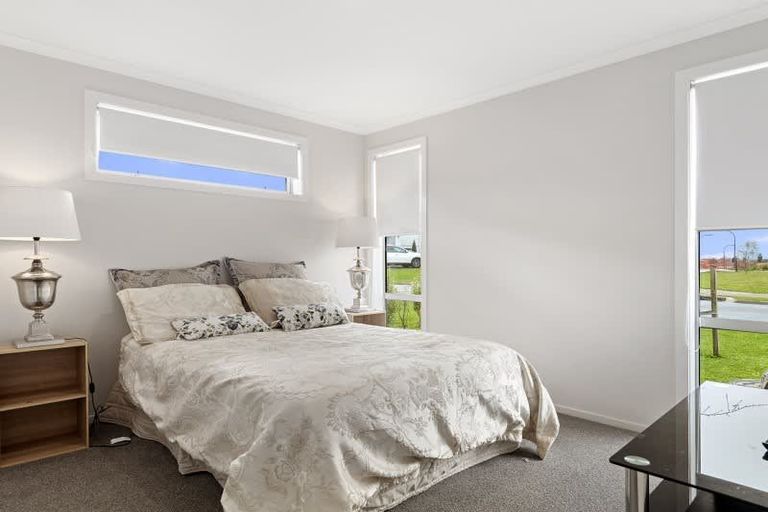 Photo of property in 18 Richardson Road, Omokoroa, 3114