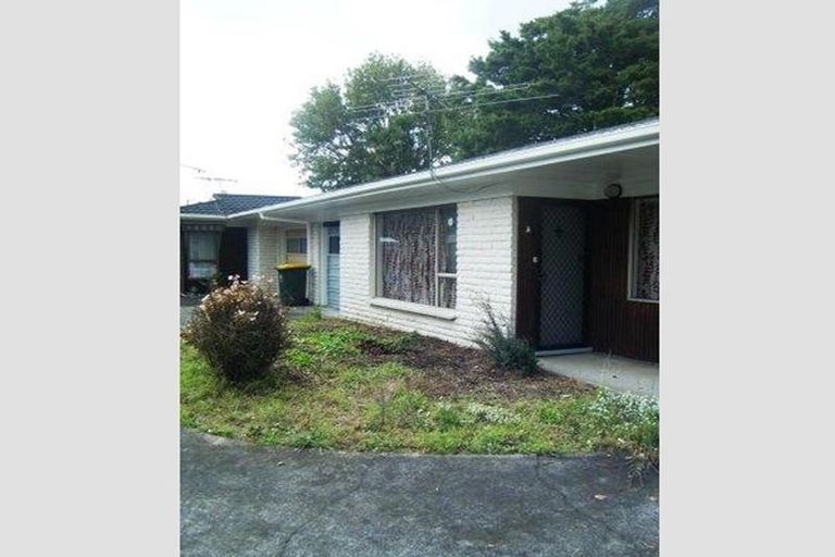 Photo of property in 2/10 Maunu Road, Papatoetoe, Auckland, 2025