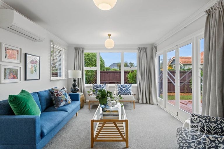 Photo of property in 76 Frankleigh Street, Somerfield, Christchurch, 8024