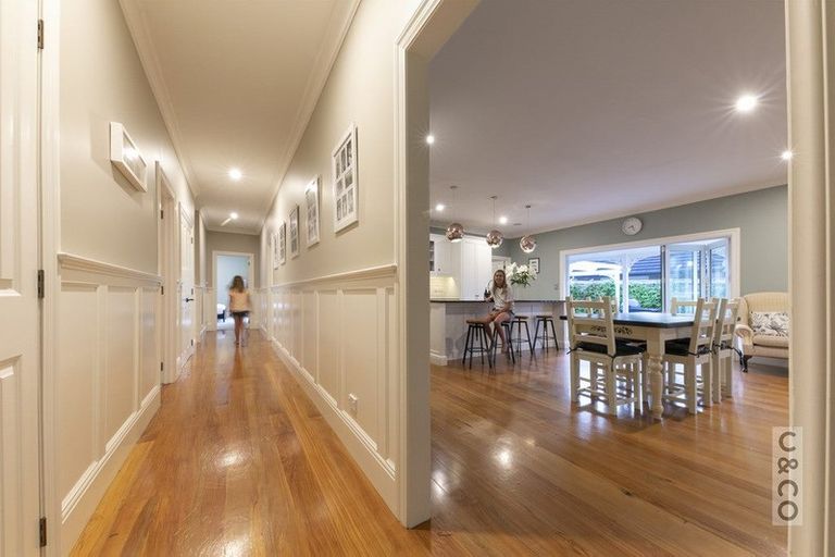 Photo of property in 40 Maude Street, Riverhead, 0820