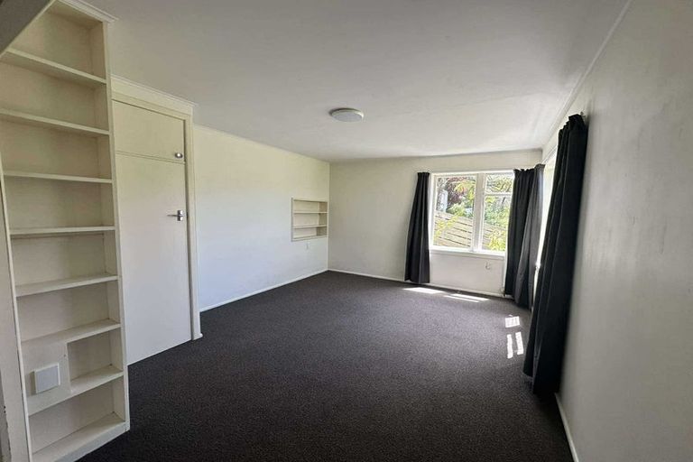 Photo of property in 14 Terawhiti Terrace, Karori, Wellington, 6012